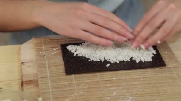 Sushi sesam zalm — Stockvideo