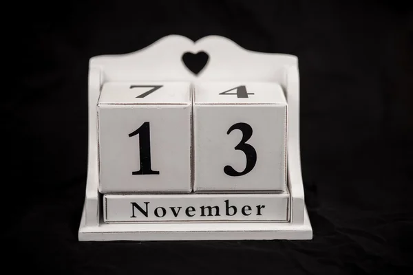 Календарь кубов ноябрь, тринадцатый, 13, 13 — стоковое фото
