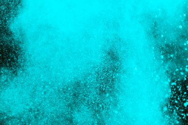 Kaplumbağa Bulutu Kozmetik Tozu Kara Arkaplan