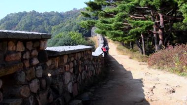 Kore tarzı ev, Cheong-ju ve Sangdang-dağ kalesi.