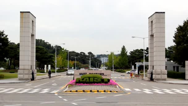 KAIST Institute, Korean Advanced Institute of Science and Technology, uma universidade pública em Daejeon, Coreia do Sul. — Vídeo de Stock