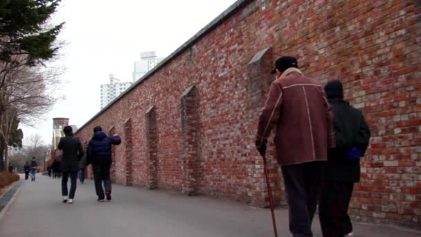 Seodaemun Prison, Seodaemun independence Park, Seodaemun-gu, Seoul, Korea - February 04: Korea's first prison with modern facilities, built in 1908. — 图库视频影像