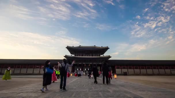 Дневной Снимок Ворот Хёнгри Мун Южный Вход Дворец Кёнбок — стоковое видео