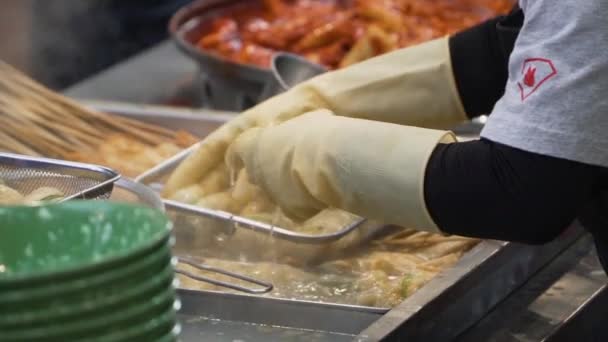 Korean Fish Cake Eomuk Tang Auf Der Straße Von Busan — Stockvideo