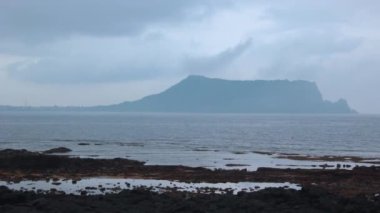 Seongsan Ilchulbong Tuff Konisi, Jeju Adası, Güney Kore