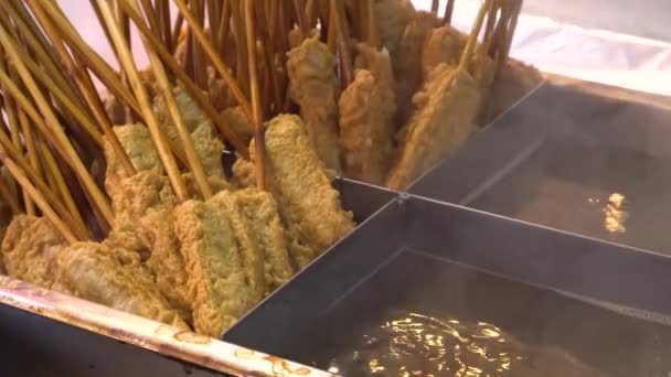 Korean Fish Cake Eomuk Tang Πωλείται Στο Δρόμο Του Μπουσάν — Αρχείο Βίντεο