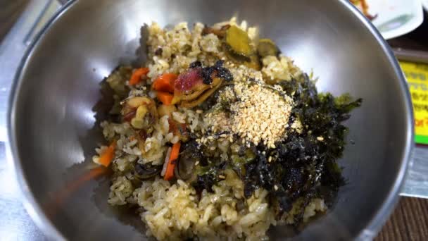 Honghap Bap Een Soort Speciale Smaak Bibimbap Waarin Rijst Wordt — Stockvideo