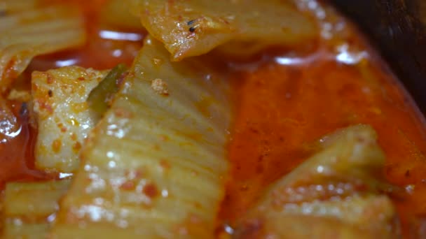 Kimchi Jjigae Zupa Kimchi Wieprzowiną Koreańska Kuchnia Koreańskie Jedzenie — Wideo stockowe