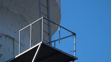 Wonju, Güney Kore - Aralık 2020 Wonju İstasyonu Su Kulesi. Ulusal Kayıtlı Kültür Mirası 138. Bu tesis Jungang Hattı 'nda buharlı lokomotiflere su sağlamak için inşa edildi..