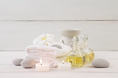 kaplıca tedavisi ahşap arka plan üzerinde güzel kompozisyon