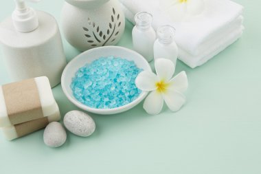 güzel spa tedavi ürünleri ışık ayarlama bileşimi