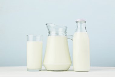Süt ve süt ürünleri. Col beyaz tablo taze süt ürün yelpazesine