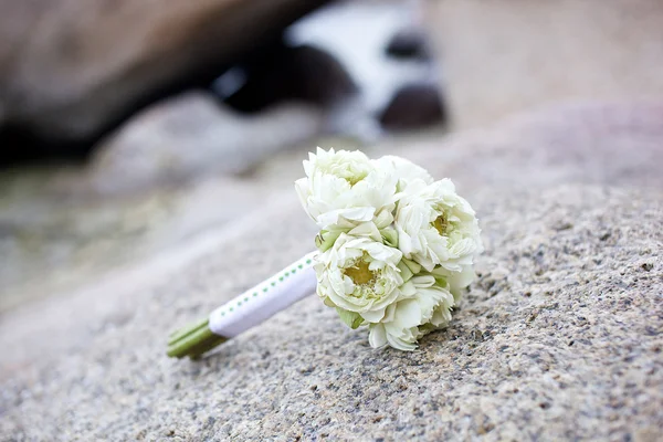 Den bueatiful bröllop buketten färska blommor — Stockfoto