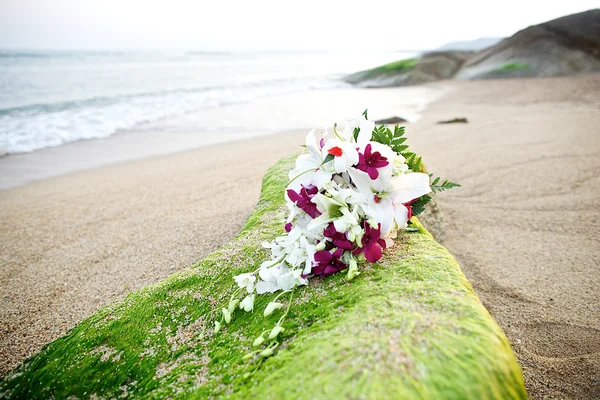 De landelijke bruiloft boeket verse bloemen — Stockfoto
