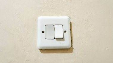Elektrik prizi, duvara monte edilmiş elektrik prizi, ışıkları açıp kapamak için bir araç