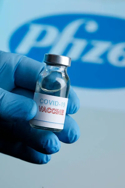 Covid Vaccino Flaconcino Blu Siringa — Foto Stock