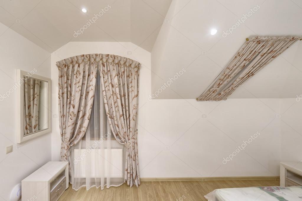 decoratie gordijnen — Stockfoto © ovchinnikovfoto #106201570 decoratie gordijnen — Stockfoto © ovchinnikovfoto #106201570