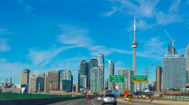 Toronto Şehri Skyline otobandan alındı