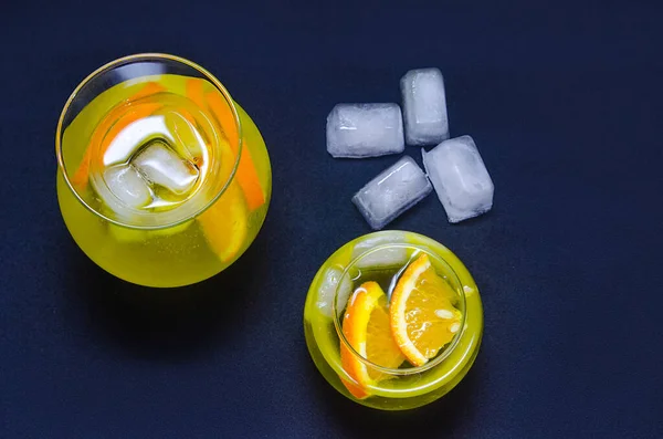 Cocktail Froid Été Sans Alcool Avec Des Oranges Glace Sur — Photo