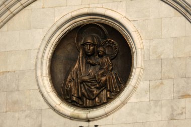 Kurtarıcı İsa Katedrali - bronz süslemeler