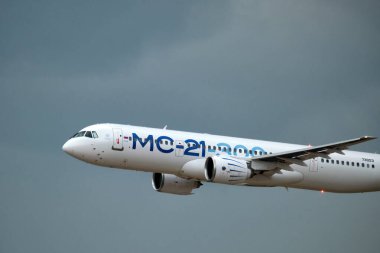 MAKS 2021 Uluslararası Havacılık ve Uzay Salonu. MS-21-300 sivil uçak