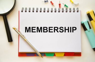 Üyelik kelimesi bir not defterine yazılır. Üye Kaydı Üyelik Kullanıcı Adı Parola Kavramı. Yüksek kalite fotoğraf