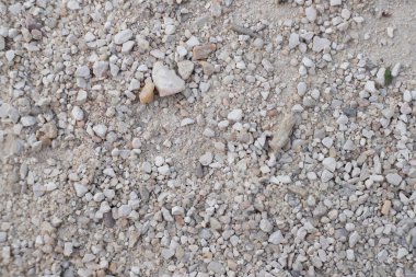 Küçük taşlı kum dokusu