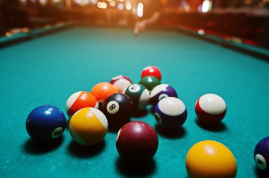 Bilardo topları ateş sonra Havuzu Tablo