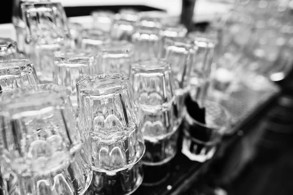Set di bicchieri da collezione per bevande al bar — Foto Stock