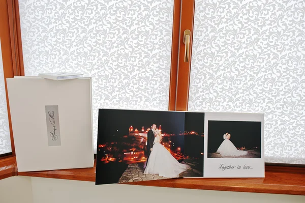 Pages with photo of wedding book and album — Stock Photo, Image