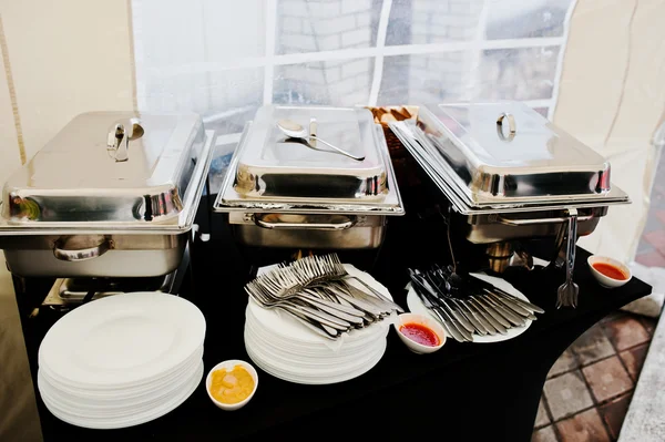 Conjunto de mesa de catering para una comida —  Fotos de Stock