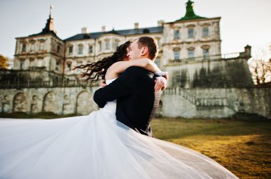 Büyüleyici ve şık Düğün çifti aşk arka plan eski v