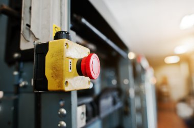 Makine dairesi anahtarda durdurmak