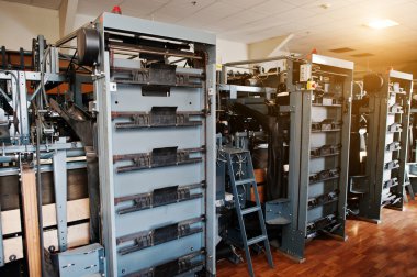 Bowling makineleri, gidiyor cihazları