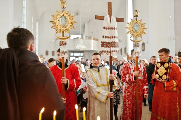 LVIV, UCRANIA - 27 DE ABRIL DE 2016: Pasión de la Semana Santa — Foto de Stock