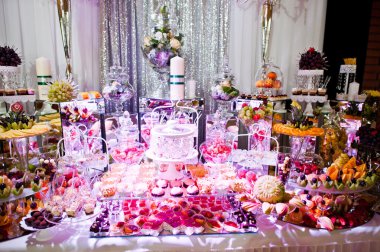 Elegance düğün Resepsiyon Masa gıda ve dekor.