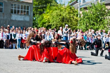 Bila, Ukrayna - 27 Mayıs 2016: Okul ile okul hattı mevcuttur 
