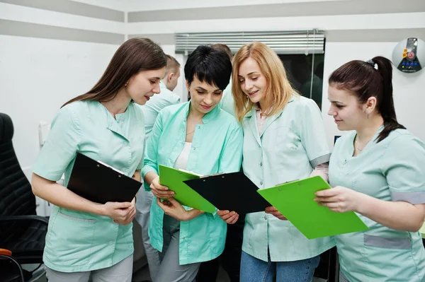 Medical Theme Observation Room Computer Tomograph Group Female Doctors Clipboards — Stock Photo, Image