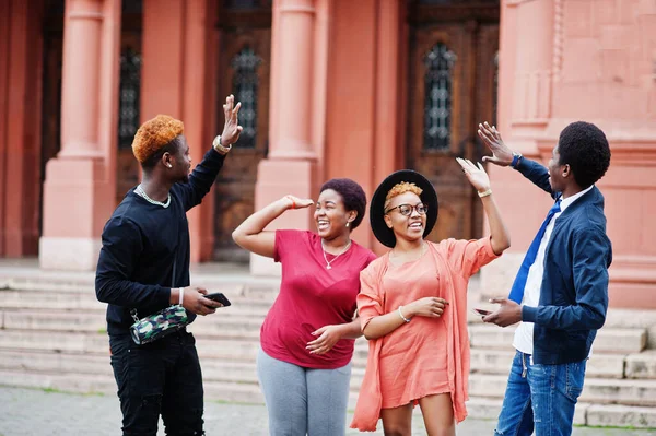 Four African Friends Having Fun Outdoors Two Black Girls Give — Stock Photo, Image