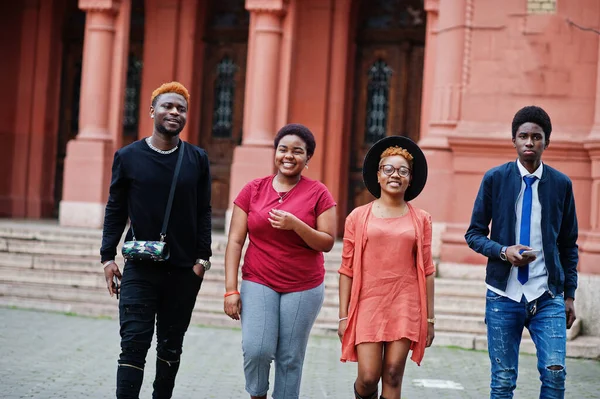 Four African Friends Having Fun Outdoors Two Black Girls Guys — Stock Photo, Image