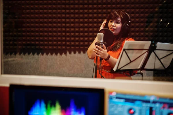 Young Asian Singer Microphone Recording Song Record Music Studio — Stock Photo, Image