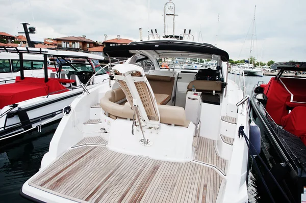 Marine Parkplatz Für Moderne Motorboote Luxusjachten Seehafen Angedockt — Stockfoto