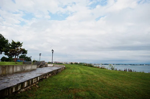 Parkområde Och Strandpromenad Vid Staden Nesebar Bulgarien — Stockfoto