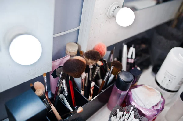 Pincéis Maquiagem Profissional Ferramentas Salão Maquiagem — Fotografia de Stock