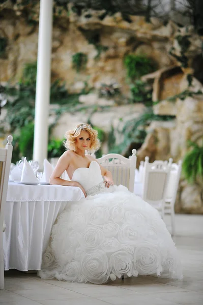 Young beautiful blonde model bride — Stock Photo, Image