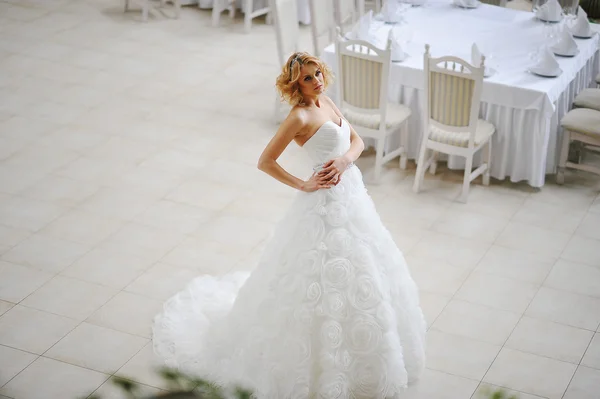 Young beautiful blonde model bride — Stock Photo, Image