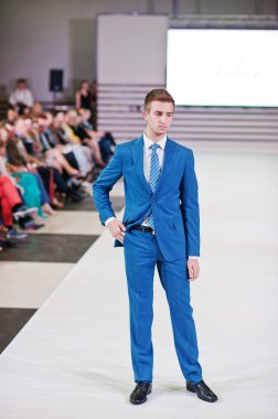 Ternopil Ukrayna - 17 Mayıs: Podolyany moda haftası. 17 Mayıs 2015