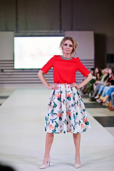 TERNOPIL UKRAINE - MAY 17: Podolyany Fashion Week.  May 17, 2015 — Stock Photo, Image