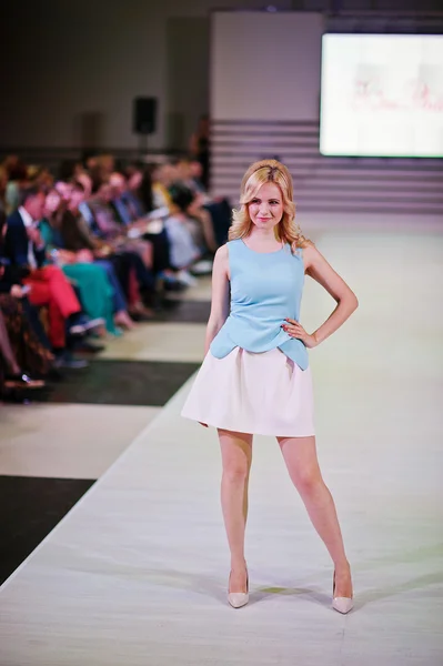 TERNOPIL UKRAINE - MAY 17: Podolyany Fashion Week.  May 17, 2015 — Stock Photo, Image