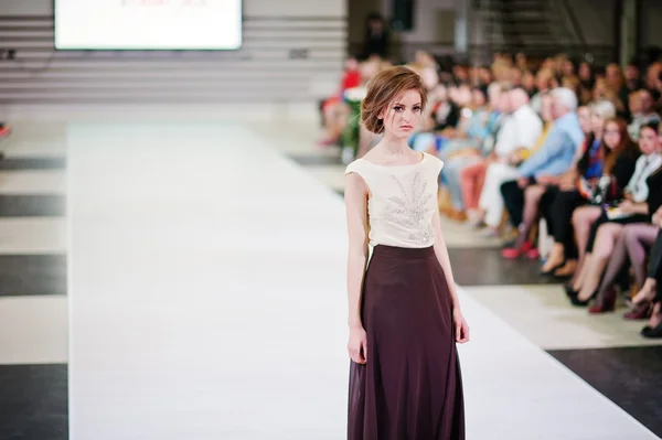 TERNOPIL UKRAINE - MAY 17: Podolyany Fashion Week.  May 17, 2015 — Stock Photo, Image